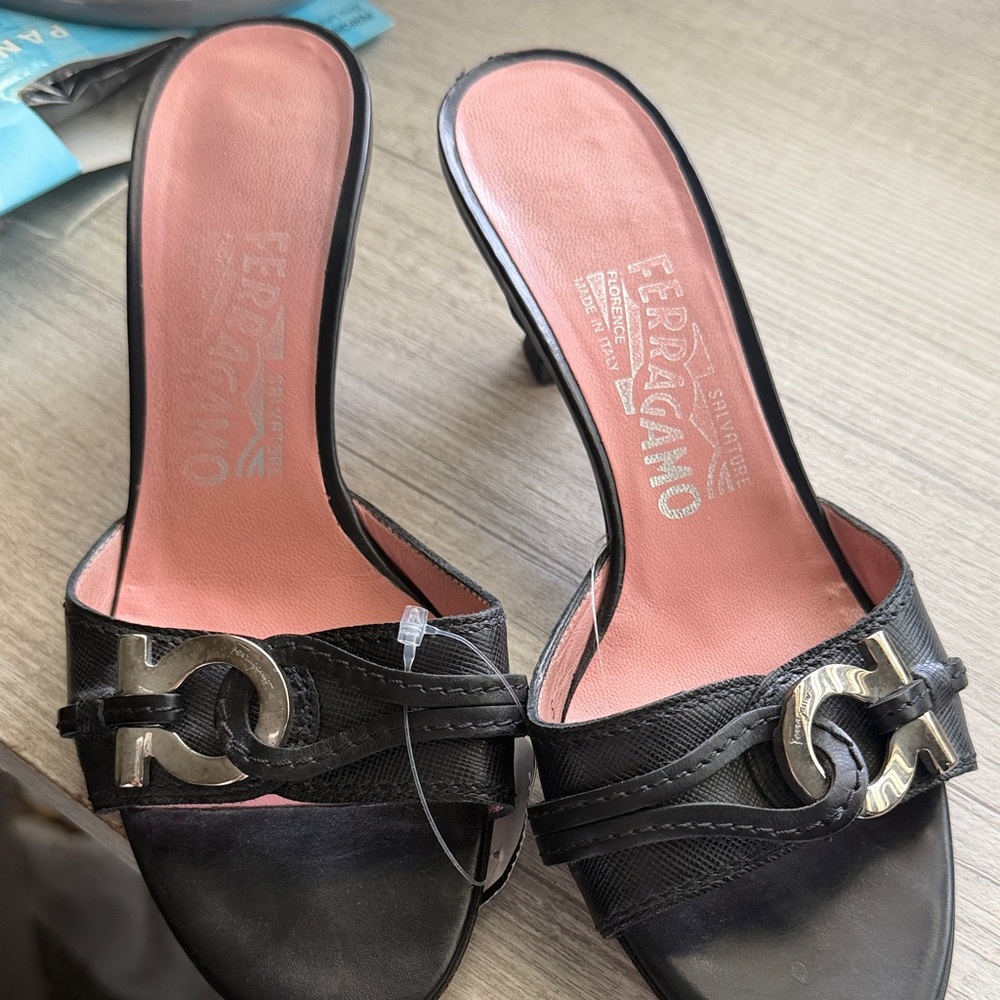 Salvatore Ferragamo Black Leather Slide Mules with Pink Insole
